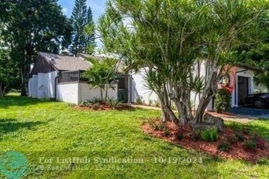 Recently renovated 2BR, 2BA Villa in desirable community of on Colony West Country Club in Florida - for sale on GolfHomes.com, golf home, golf lot