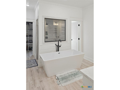 Experience the best of golf course living in this stately home on Gatesville Country Club in Texas - for sale on GolfHomes.com, golf home, golf lot