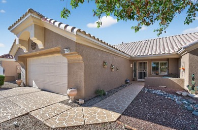 EVERYONE LOVES THE SPLIT floor plan! This Sensationally on Deer Valley Golf Course in Arizona - for sale on GolfHomes.com, golf home, golf lot