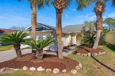 **Open House Sunday 23rd 1pm - 4pm**Charming 3-Bedroom Home in a on Hombre Golf Club in Florida - for sale on GolfHomes.com, golf home, golf lot