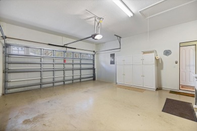 Featuring BRAND NEW sleek stainless-steel appliances for a on The Venice Golf and Country Club in Florida - for sale on GolfHomes.com, golf home, golf lot