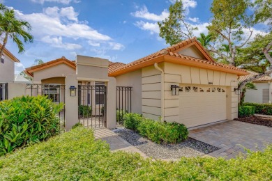 IMMEDIATE PREMIER GOLF MEMBERSHIP AVAILABLEWelcome to this on Ibis Golf and Country Club in Florida - for sale on GolfHomes.com, golf home, golf lot