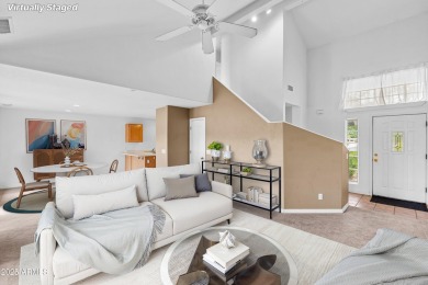 Boulder Villas Townhome with 3 bedrooms and
2 baths located on Continental Country Club in Arizona - for sale on GolfHomes.com, golf home, golf lot