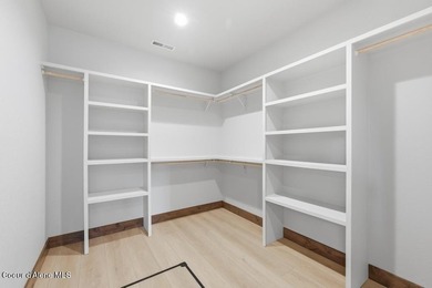 MOVE IN READY NEW CONSTRUCTION! Located in a gated community in on Stoneridge Golf Club in Idaho - for sale on GolfHomes.com, golf home, golf lot