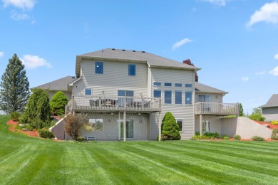 Stunning Custom Built 4-bedroom, 3.5-bath home located in the on Glendarin Hills Golf Club in Indiana - for sale on GolfHomes.com, golf home, golf lot