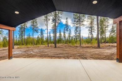 MOVE IN READY NEW CONSTRUCTION! Located in a gated community in on Stoneridge Golf Club in Idaho - for sale on GolfHomes.com, golf home, golf lot