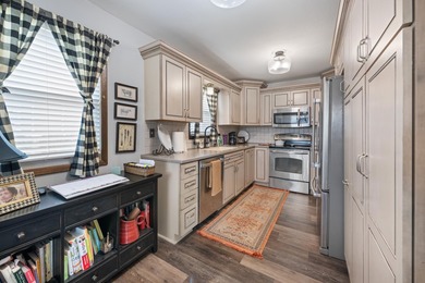 Unit #25 Public Remarks. Prepare for truly care-free living in on Rolling Hills Country Club in Kansas - for sale on GolfHomes.com, golf home, golf lot