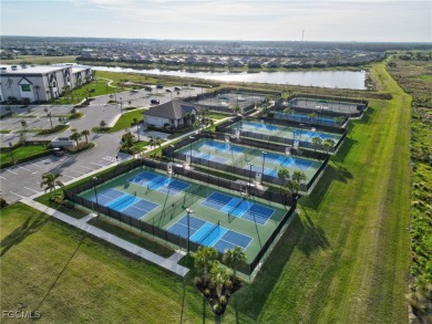 HURRICANE READY- NO FLOOD- FURNITURE AND GOLF CART NEGOTIABLE - on Old Corkscrew Golf Club in Florida - for sale on GolfHomes.com, golf home, golf lot