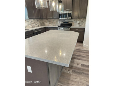 Beautiful new build overlooking the golf course, featuring on Snowflake Municipal Golf Course in Arizona - for sale on GolfHomes.com, golf home, golf lot