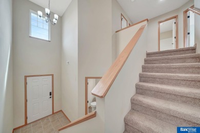 Come see this beautiful 2 story townhome in NE Lincoln! This on Mahoney Golf Course in Nebraska - for sale on GolfHomes.com, golf home, golf lot