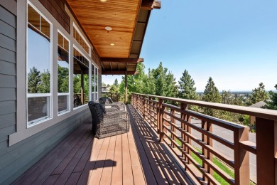 Gorgeous open floor plan home features large windows and on Rivers Edge Golf Resort in Oregon - for sale on GolfHomes.com, golf home, golf lot