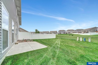 Come see this beautiful 2 story townhome in NE Lincoln! This on Mahoney Golf Course in Nebraska - for sale on GolfHomes.com, golf home, golf lot