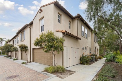 Welcome to this beautiful 3-bedroom, 2.5-bathroom end unit home on Talega Golf Club in California - for sale on GolfHomes.com, golf home, golf lot