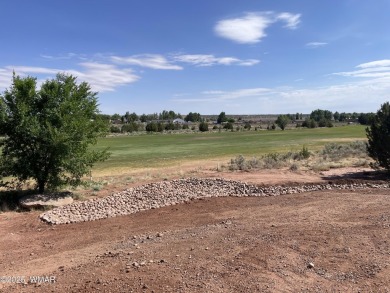 Beautiful new build overlooking the golf course, featuring on Snowflake Municipal Golf Course in Arizona - for sale on GolfHomes.com, golf home, golf lot