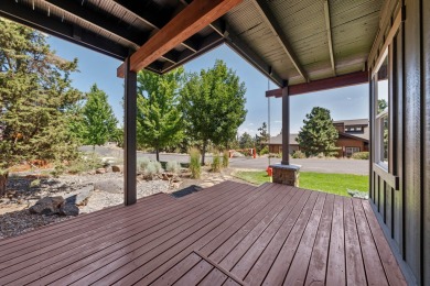 Gorgeous open floor plan home features large windows and on Rivers Edge Golf Resort in Oregon - for sale on GolfHomes.com, golf home, golf lot