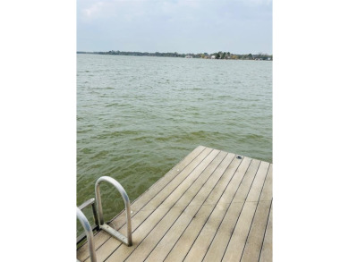 Last know unbuilt residential lake waterfront lot at Lake Kiowa on Lake Kiowa Golf Course in Texas - for sale on GolfHomes.com, golf home, golf lot