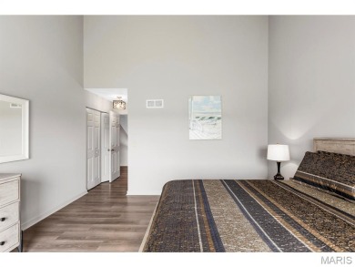 This phenomenal 2 level Innsbrook Condominium will be you all on Innsbrook Resort Golf Course in Missouri - for sale on GolfHomes.com, golf home, golf lot