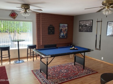 Beautiful 2bd/2ba upgraded home with lots of extras! Enclosed on Ahwatukee Country Club in Arizona - for sale on GolfHomes.com, golf home, golf lot