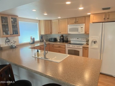 Beautiful 2bd/2ba upgraded home with lots of extras! Enclosed on Ahwatukee Country Club in Arizona - for sale on GolfHomes.com, golf home, golf lot