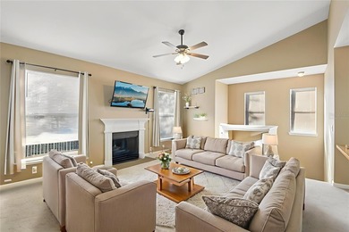 Welcome to 10406 Villa View Circle, a well-maintained 2-bedroom on Heritage Isles Golf and Country Club in Florida - for sale on GolfHomes.com, golf home, golf lot