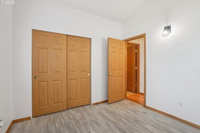 Nestled near the golf course, this charming 3 bed, 2 bath ranch on Orchard Hills Country Club in Washington - for sale on GolfHomes.com, golf home, golf lot