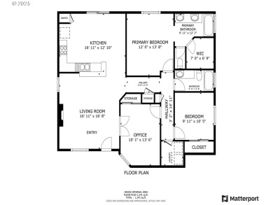 Nestled near the golf course, this charming 3 bed, 2 bath ranch on Orchard Hills Country Club in Washington - for sale on GolfHomes.com, golf home, golf lot