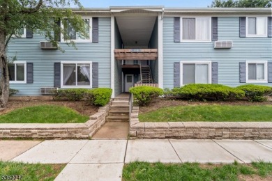 Flooded with natural light, this bright and airy end-unit condo on Quail Brook Golf Course in New Jersey - for sale on GolfHomes.com, golf home, golf lot