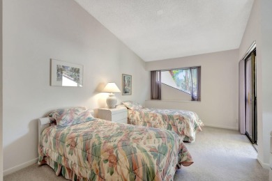 SELLER WILL PAY BUYERS 1X CAP. CONTRIBUTION OF 4% SALES PRICE W/ on Boca Delray Golf and Country Club in Florida - for sale on GolfHomes.com, golf home, golf lot