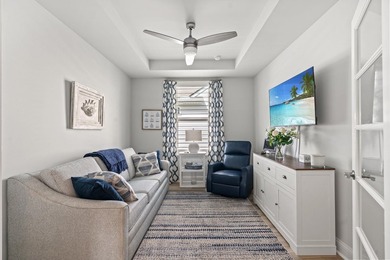 Move in ready! 1 mile, or 10-minute golf cart ride to the beach on Beachwood Golf Club in South Carolina - for sale on GolfHomes.com, golf home, golf lot