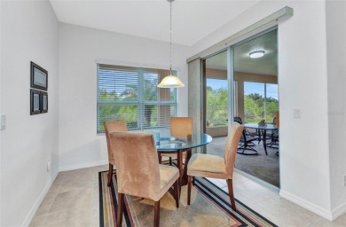 LOCATION LOCATION LOCATION - you're going to love the cul-de-sac on Kings Gate Golf Club in Florida - for sale on GolfHomes.com, golf home, golf lot