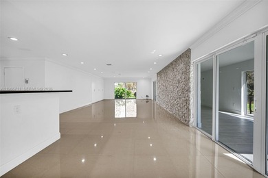 Substantially remodeled 3-bedroom, 3-bath residential condo on Oaks Country Club in Florida - for sale on GolfHomes.com, golf home, golf lot