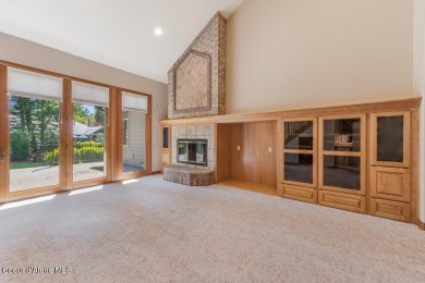 Forest Hills Beauty! The most sought-after gated community in on Hayden Lake Country Club in Idaho - for sale on GolfHomes.com, golf home, golf lot