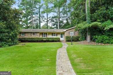 Charming 3BR/2BA Brick Ranch in Prime Peachtree City Location! on Canongate At Flat Creek Club in Georgia - for sale on GolfHomes.com, golf home, golf lot