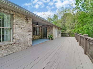 All brick,1969 sq ft 3 bedroom 2 bath on 1.28 acres with a park on Deer Creek Golf Club in Tennessee - for sale on GolfHomes.com, golf home, golf lot