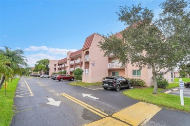 55+ COMMUNITY, UNIT IS ON THE 3rd FLOOR, CORNER UNIT, WELL KEPT on Sunrise Lakes Phase III in Florida - for sale on GolfHomes.com, golf home, golf lot
