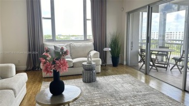 SPECTACULAR CORNER UNIT, bright and airy, 150 sf LARGER THAN on Hillcrest Golf and Country Club in Florida - for sale on GolfHomes.com, golf home, golf lot