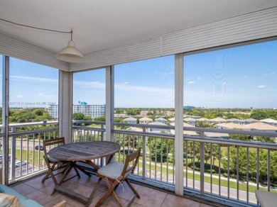 SPECTACULAR CORNER UNIT, bright and airy, 150 sf LARGER THAN on Hillcrest Golf and Country Club in Florida - for sale on GolfHomes.com, golf home, golf lot