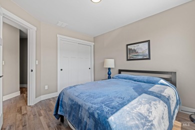 Turnkey, Fully furnished McCall mountain getaway - Newly on McCall Municipal Golf Course in Idaho - for sale on GolfHomes.com, golf home, golf lot