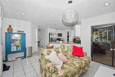 Welcome to this well-maintained 3-bedroom, 2-bathroom, 2-car on Bent Tree Country Club in Florida - for sale on GolfHomes.com, golf home, golf lot