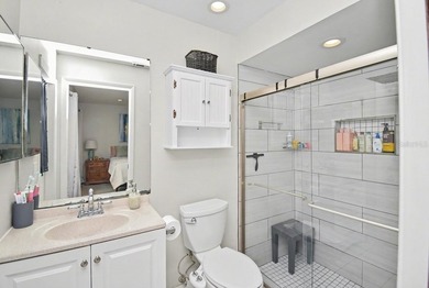 Welcome to this well-maintained 3-bedroom, 2-bathroom, 2-car on Bent Tree Country Club in Florida - for sale on GolfHomes.com, golf home, golf lot