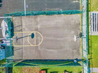 Welcome to this charming 3-bedroom, 2-bath home with bonus room on Heron Point Golf Club in South Carolina - for sale on GolfHomes.com, golf home, golf lot