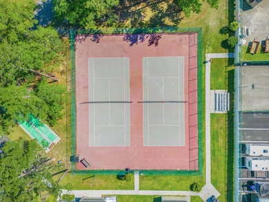 Welcome to this charming 3-bedroom, 2-bath home with bonus room on Heron Point Golf Club in South Carolina - for sale on GolfHomes.com, golf home, golf lot