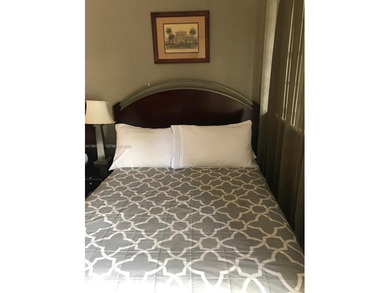 Excellent investment opportunity at Diplomat Golf & Racquet Club on The Diplomat Golf Resort and Spa in Florida - for sale on GolfHomes.com, golf home, golf lot