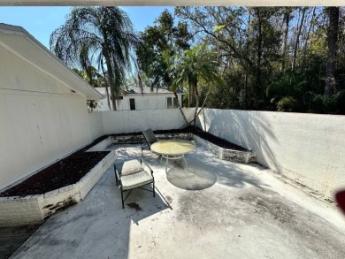 Beautifully renovated 2 bedroom, 2 bathroom home.  The home is on Del Tura Golf and Country Club in Florida - for sale on GolfHomes.com, golf home, golf lot