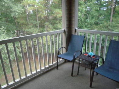 Lovely 2 BR, 2 Bath villa and very nicely furnished.  LVT on True Blue Plantation in South Carolina - for sale on GolfHomes.com, golf home, golf lot