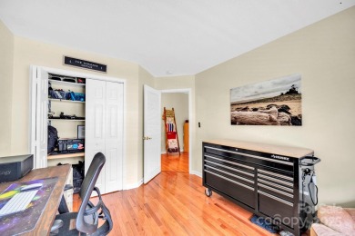 Beautifully maintained single-level home in desirable Etowah on Etowah Valley Golf Club in North Carolina - for sale on GolfHomes.com, golf home, golf lot