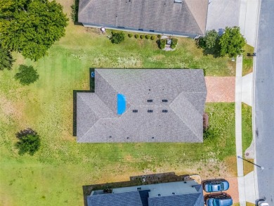 Welcome to this beautiful 4-bedroom, 2-bath home with views of on Eagle Dunes Golf Club in Florida - for sale on GolfHomes.com, golf home, golf lot