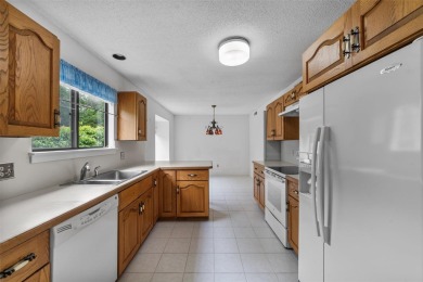 Enjoy the lifestyle of Heritage Hills in this 2 bedroom, 2 bath on Somers Pointe Golf Club - West Hill in New York - for sale on GolfHomes.com, golf home, golf lot