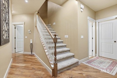 Beautiful Custom Single-Level Home in Highly Desired Carriage on Hunters Point Golf Club in Idaho - for sale on GolfHomes.com, golf home, golf lot