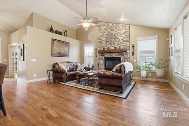 Beautiful Custom Single-Level Home in Highly Desired Carriage on Hunters Point Golf Club in Idaho - for sale on GolfHomes.com, golf home, golf lot